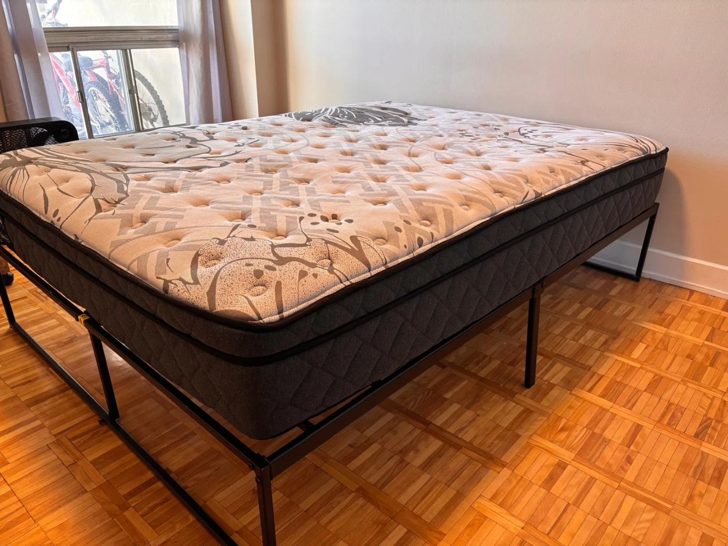 Sealy Posturepedic Mattress
