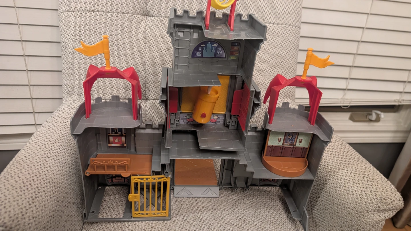 PAW Patrol Rescue Knights Castle HQ - photo 3