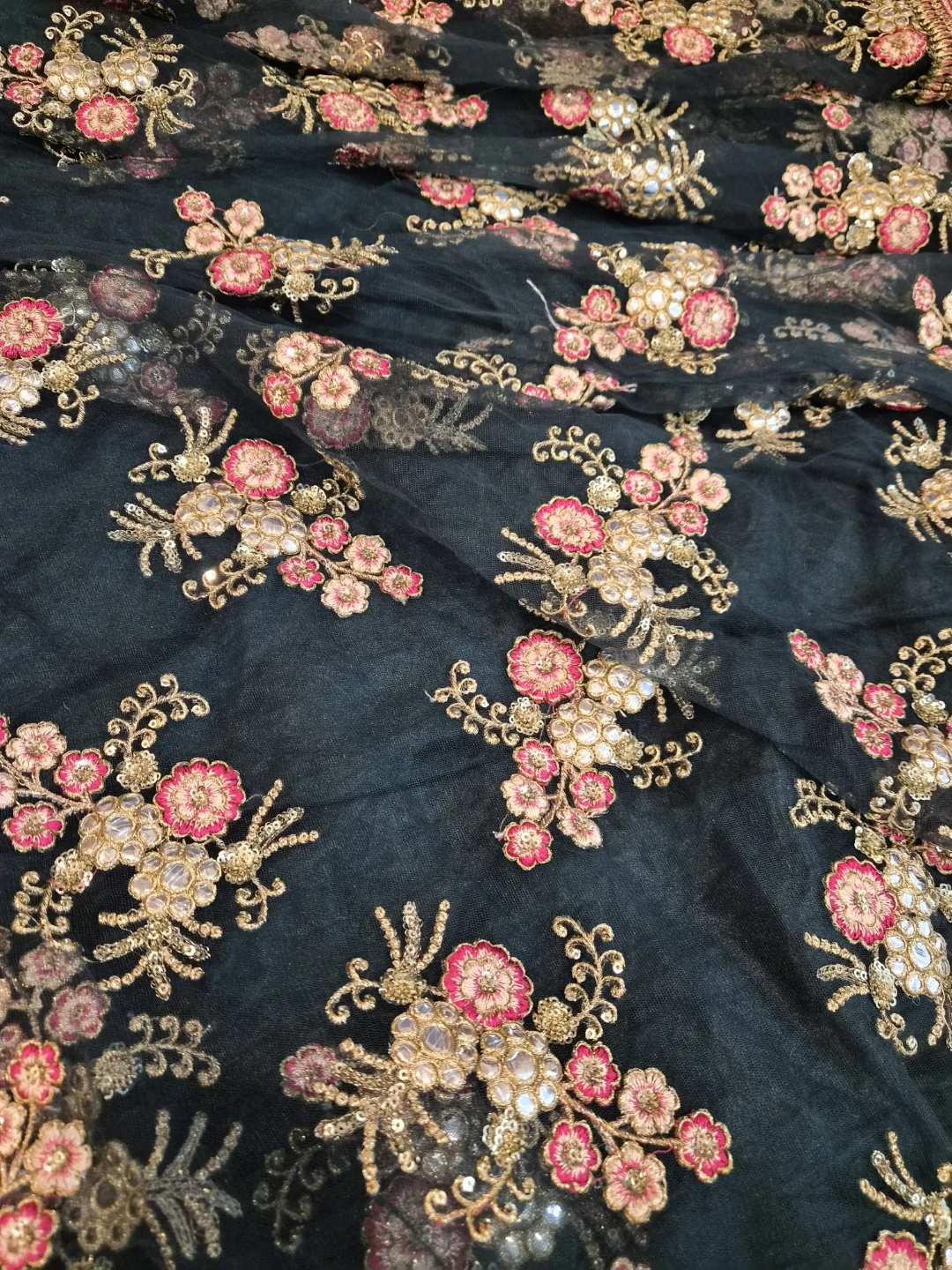 Dark Green Floral Embroidered Lehenga Set - photo 2