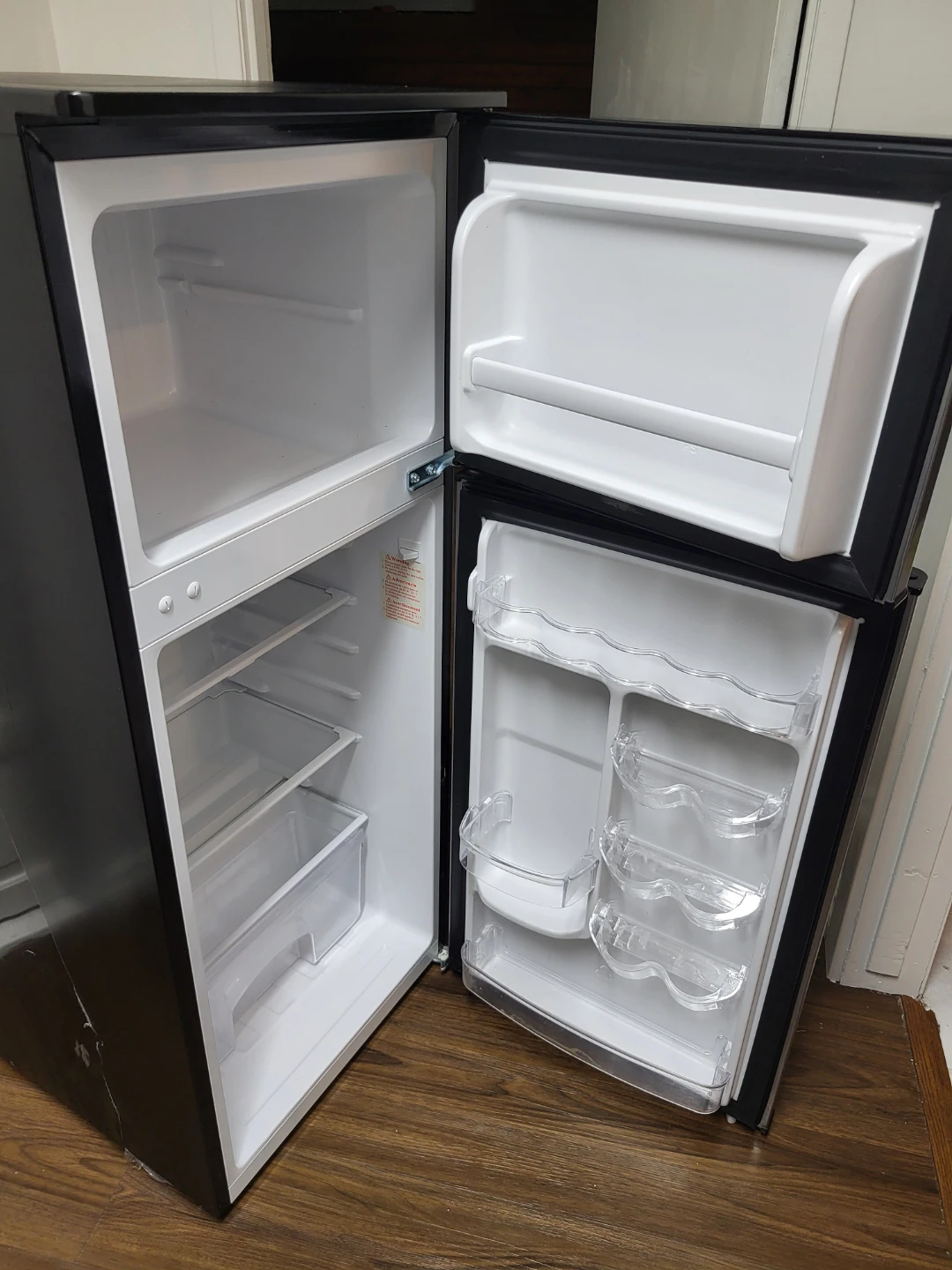 Magic Chef Mini Fridge - photo 5