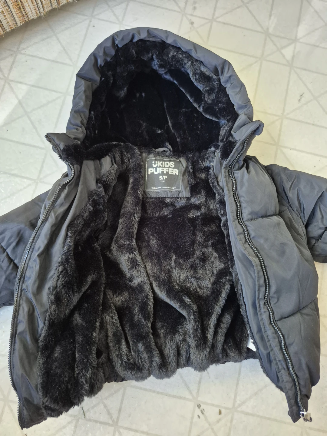 Kids Puffer Jacket Size S (7/8) - photo 2