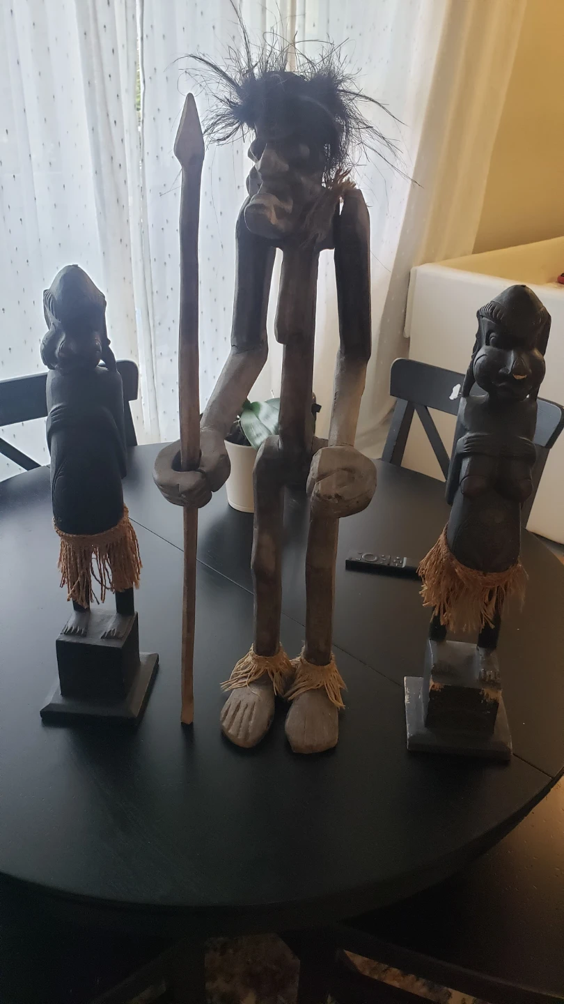 African wooden statues - photo 4