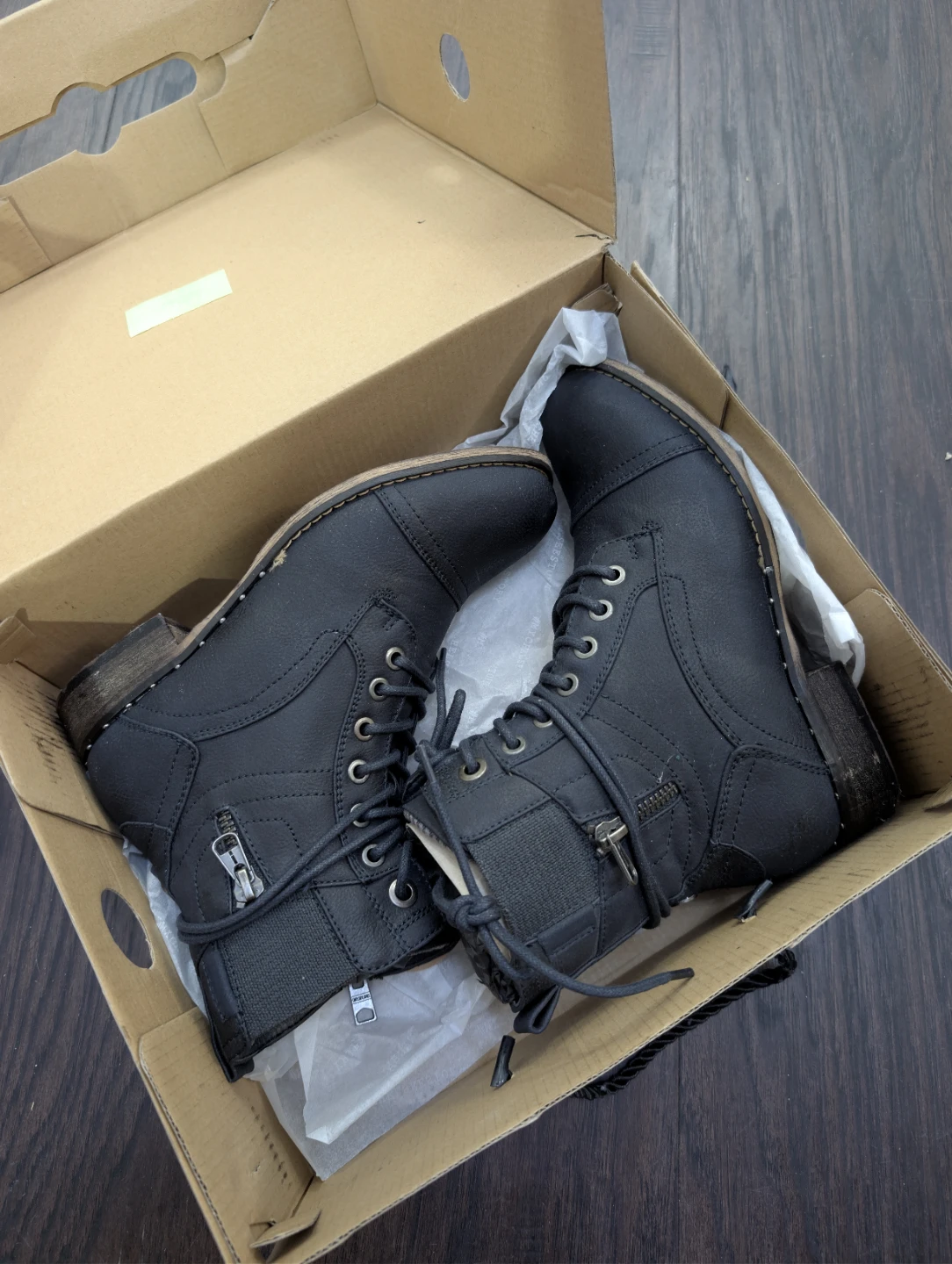 Chelsee Girl Black Lace-Up Boots Size 6 - photo 5