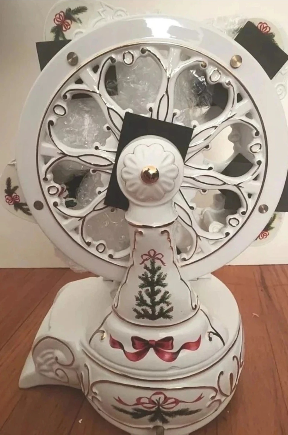 Avon Christmas Ferris Wheel