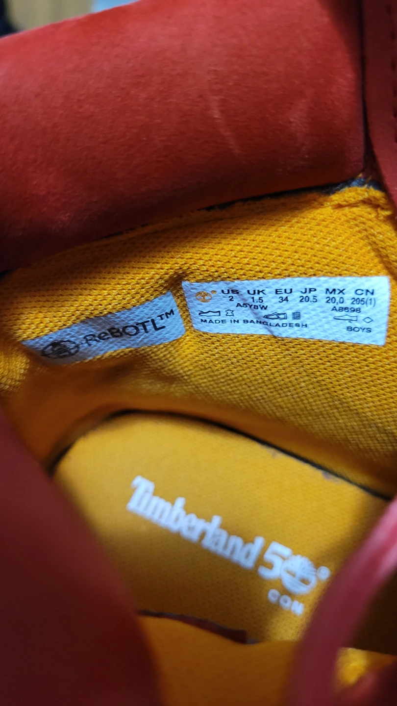 Timberland Boys / or girls Boots Red Size 2 - photo 3