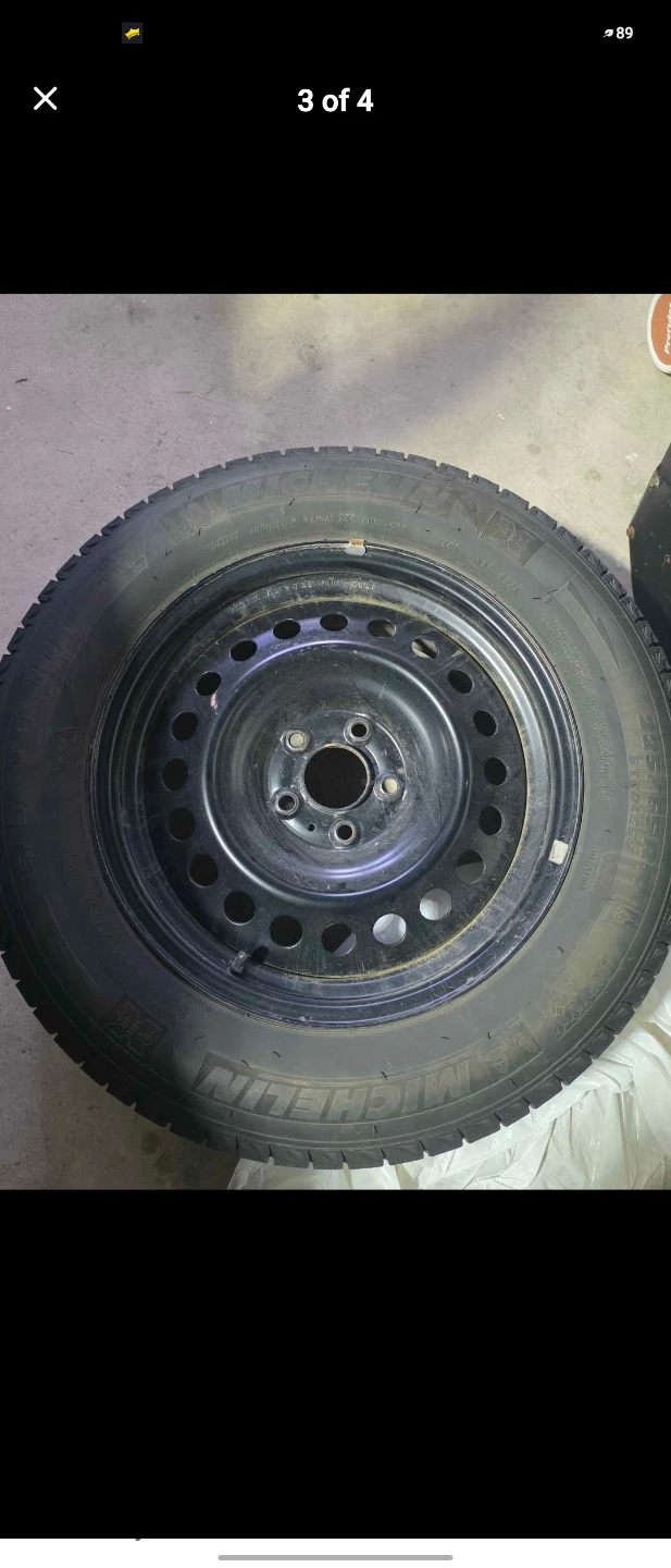 Nissan Rouge Michelin X-Ice Winter Tire 225/65R17