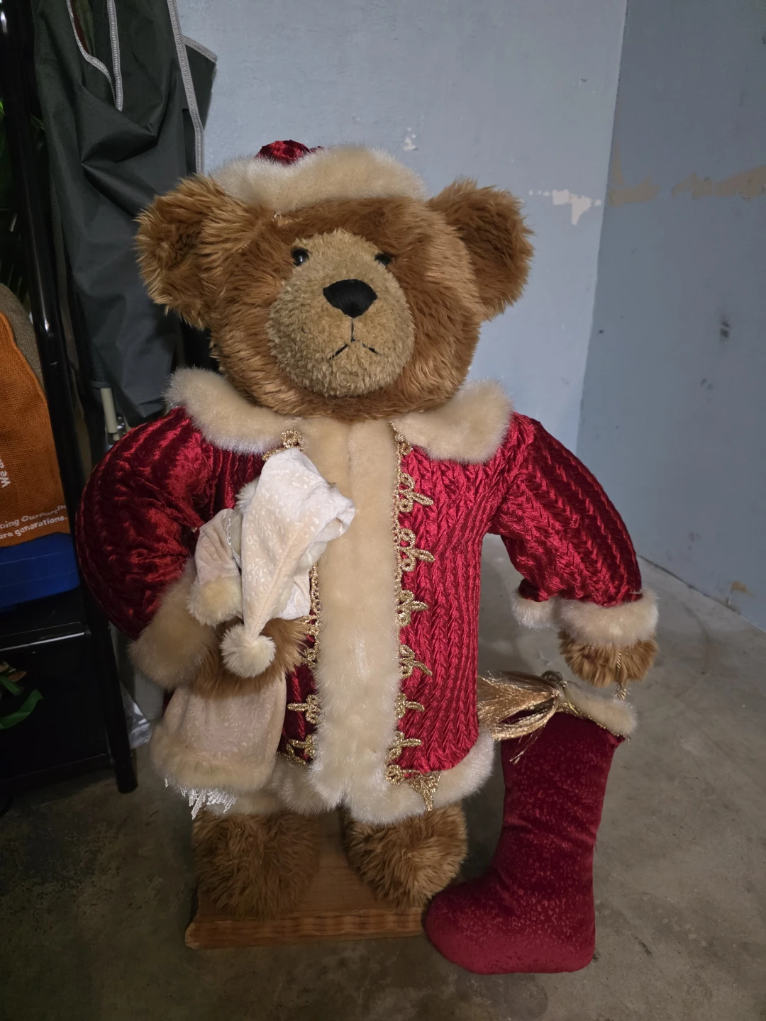 2 ft   Christmas Teddy Bear