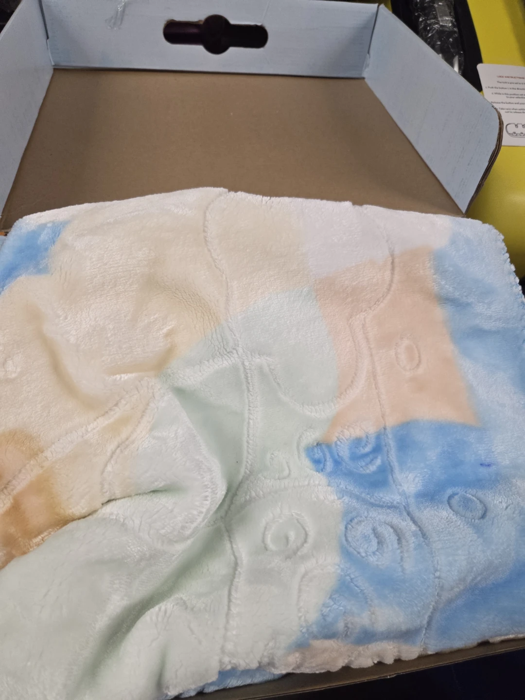 Baby Sac Gold Blanket. Like New - photo 2