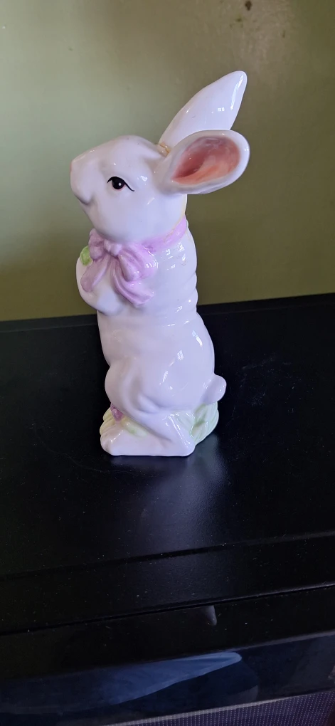 Ceramic Bunny Figurine with Roses - photo 2