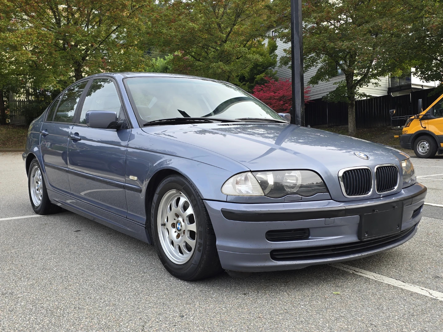 BMW 323i E46 1999 Clean Title M52TÜB25