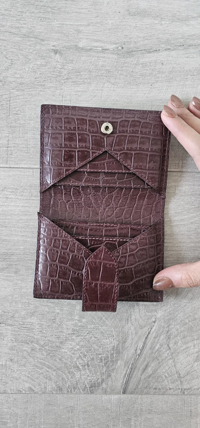 Crocodile Embossed Leather Wallet - photo 3