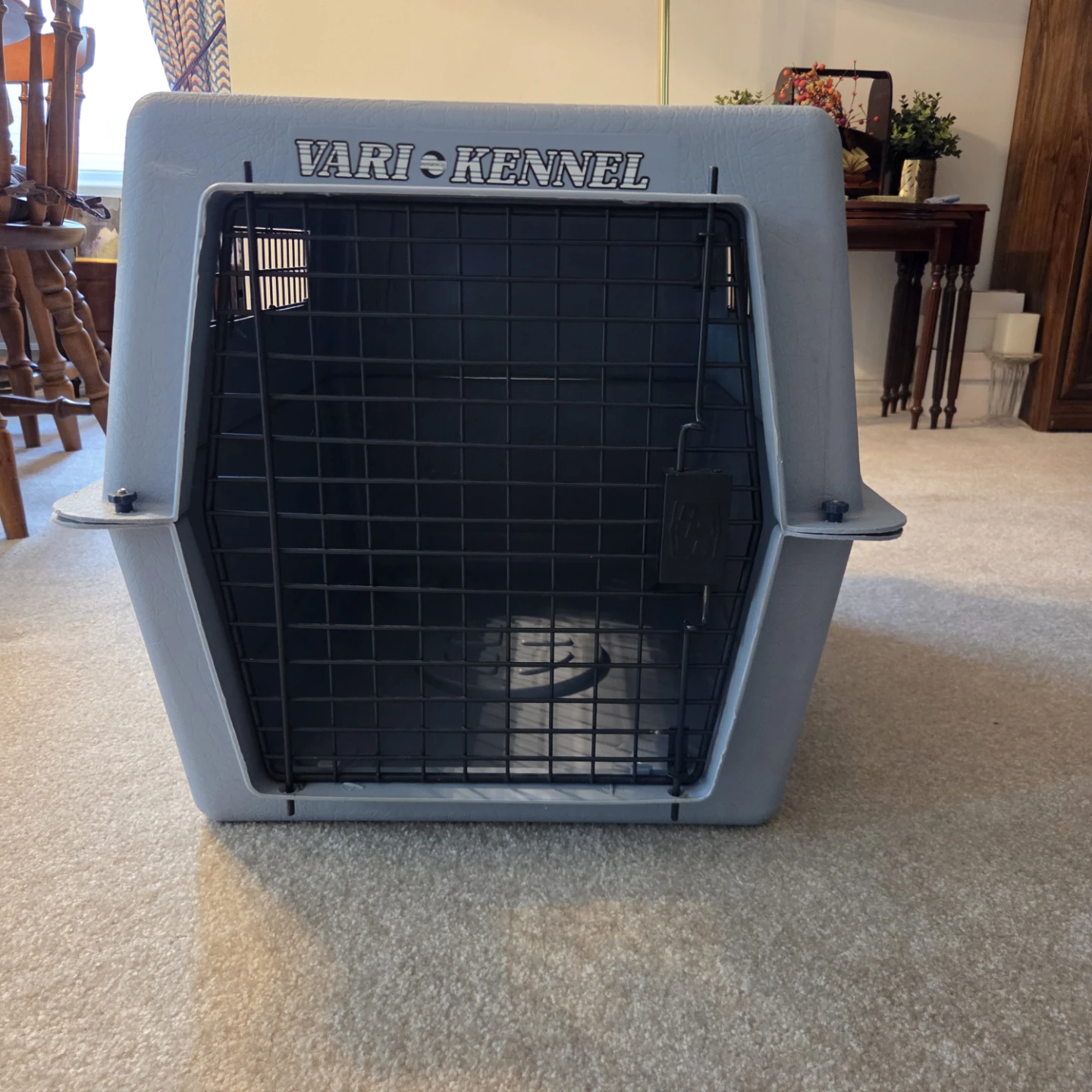 Dog crate kennel  Vari-Kennel Medium size