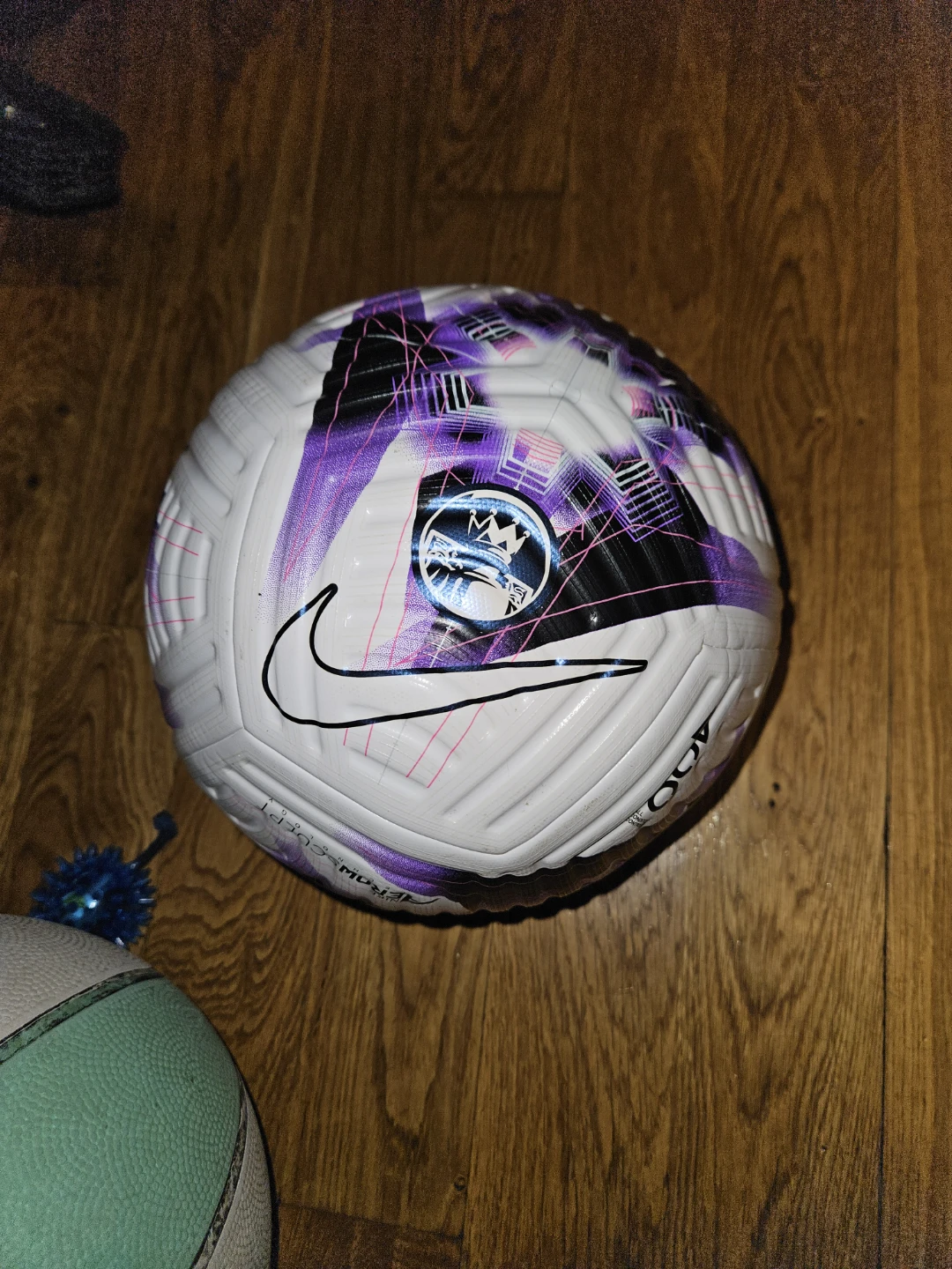 2023-2024 Nike Flight Premier League Soccer Ball - photo 5