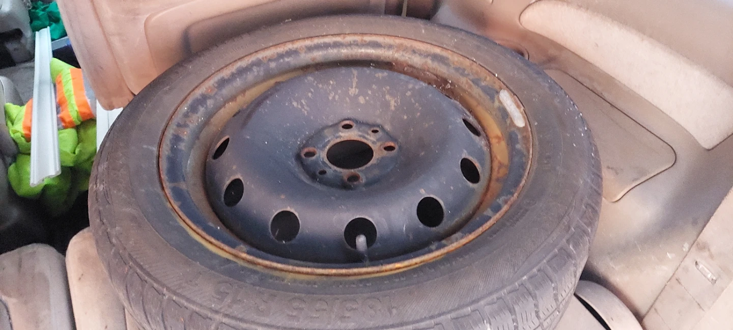 4x100 steel wheels and tires - photo 2