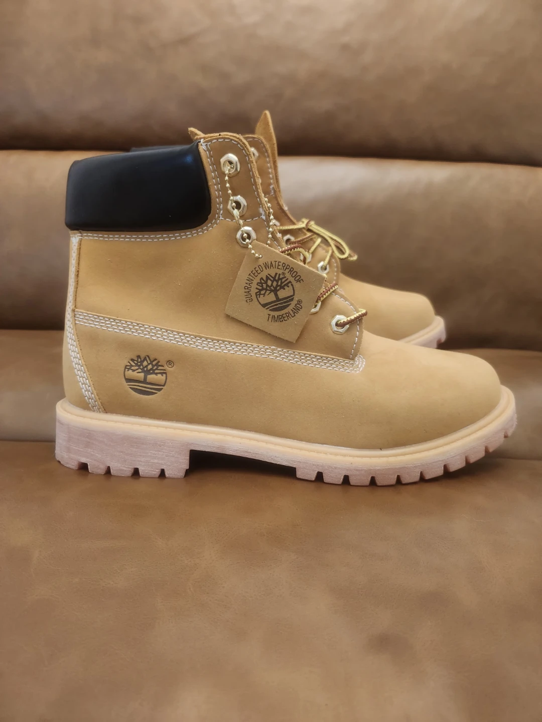 Timberland 6-Inch Premium Boots, Size 9W