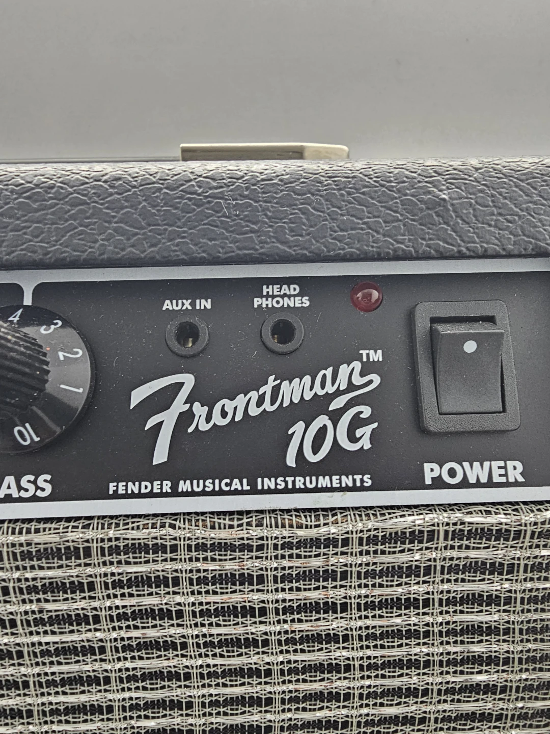 Fender Frontman 10G Guitar Amplifier - photo 3