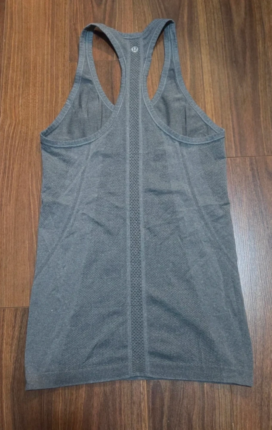 Lululemon Athletica Grey Seamless Racerback Tank Top - photo 5