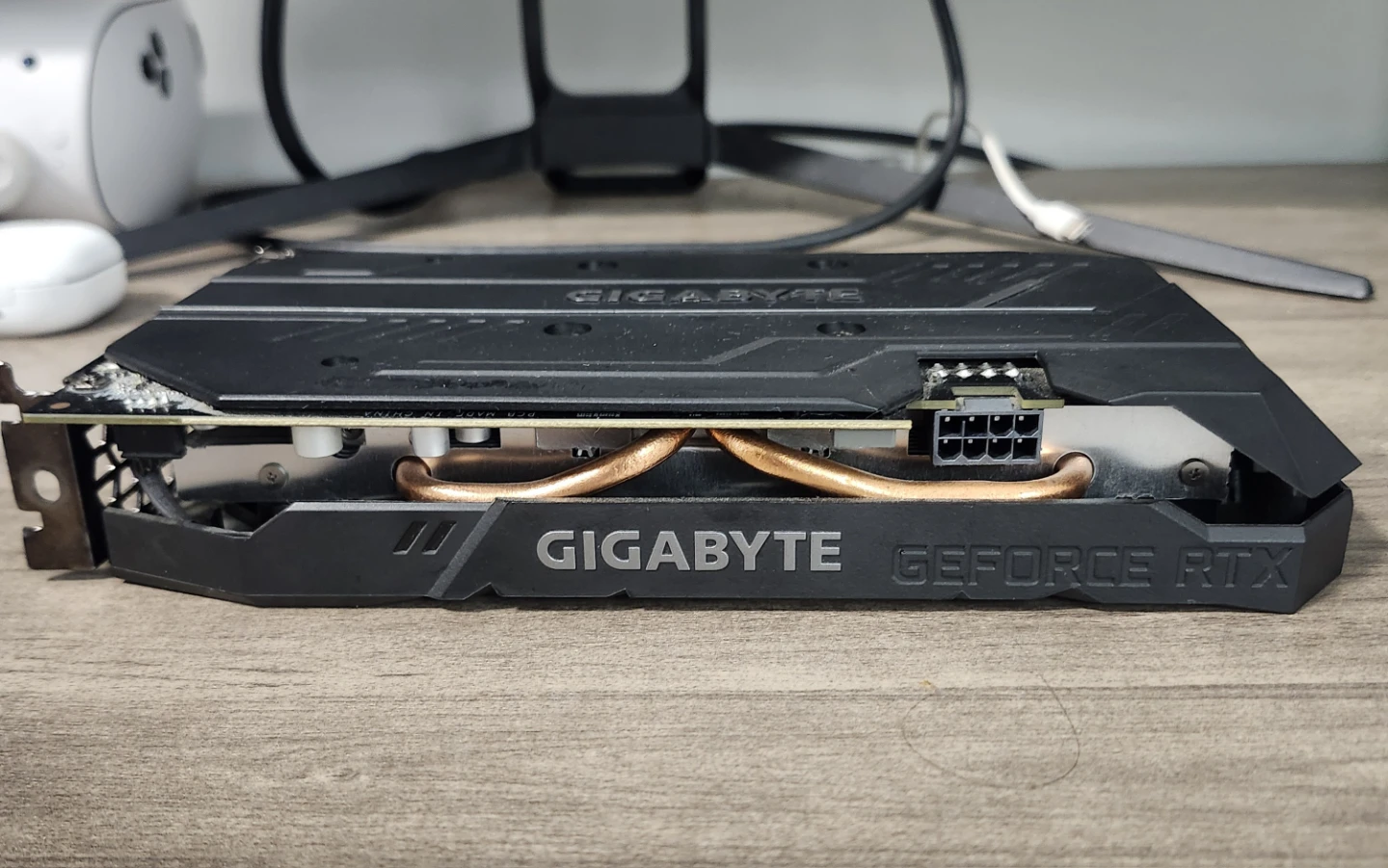 Gigabyte GeForce RTX 2060 6GB Graphics Card - photo 3