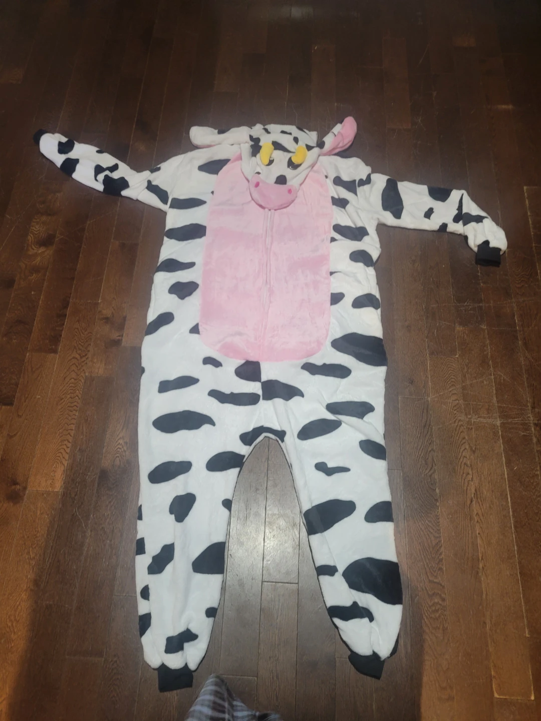 BRAND NEW COW ONESIE - photo 2