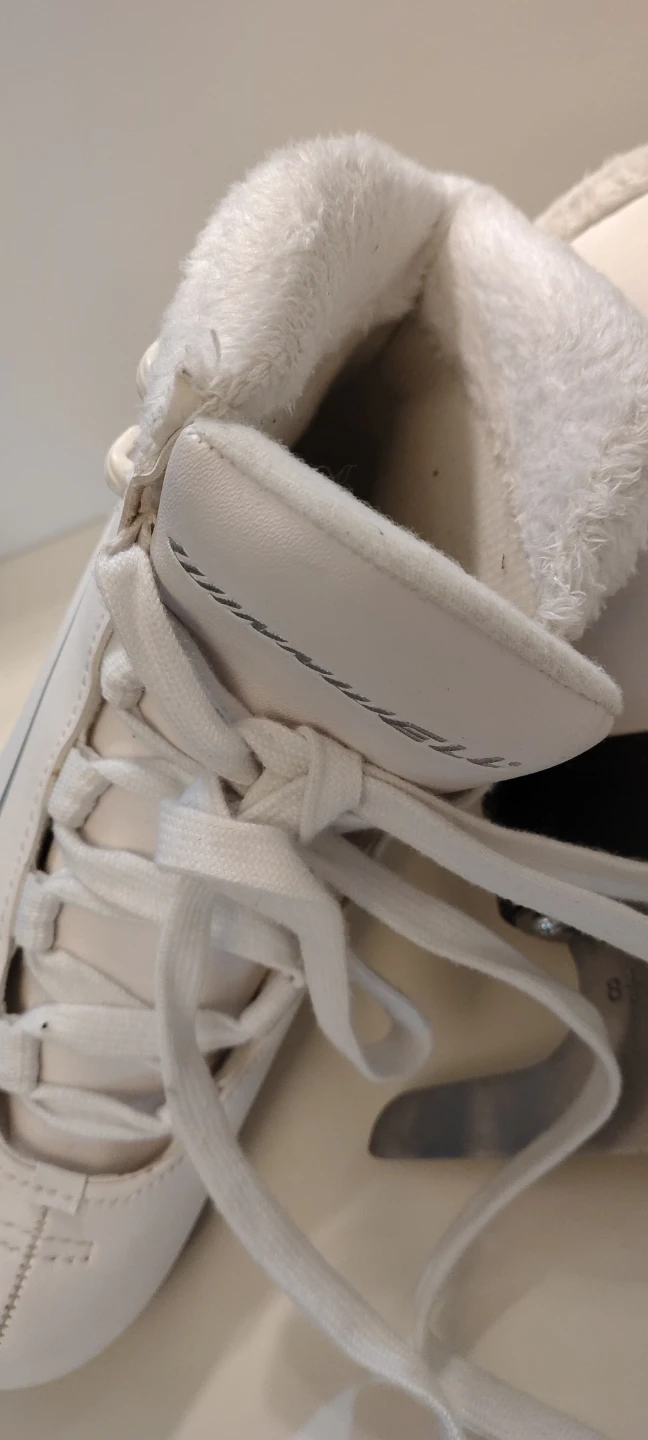 Winnwell White Figure Skates with Protective Gear - photo 2