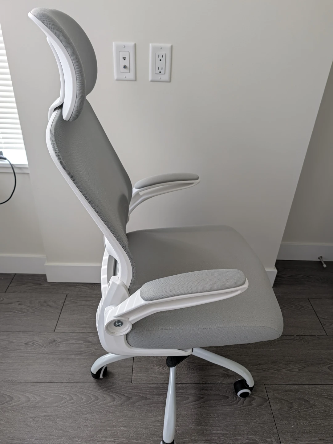 Ergonomic Office Chair with Headrest and Flip-up Arms - photo 3