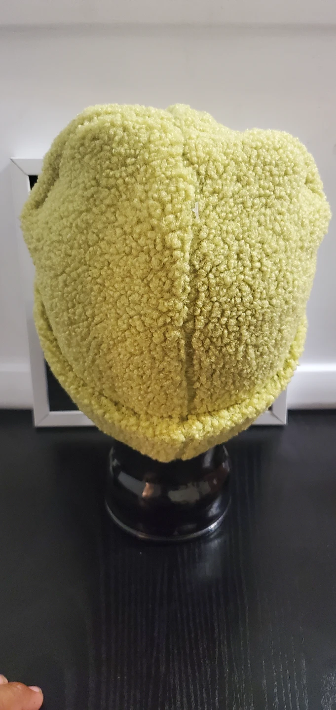 Grinch Sherpa Bucket Hat new no tag - photo 3