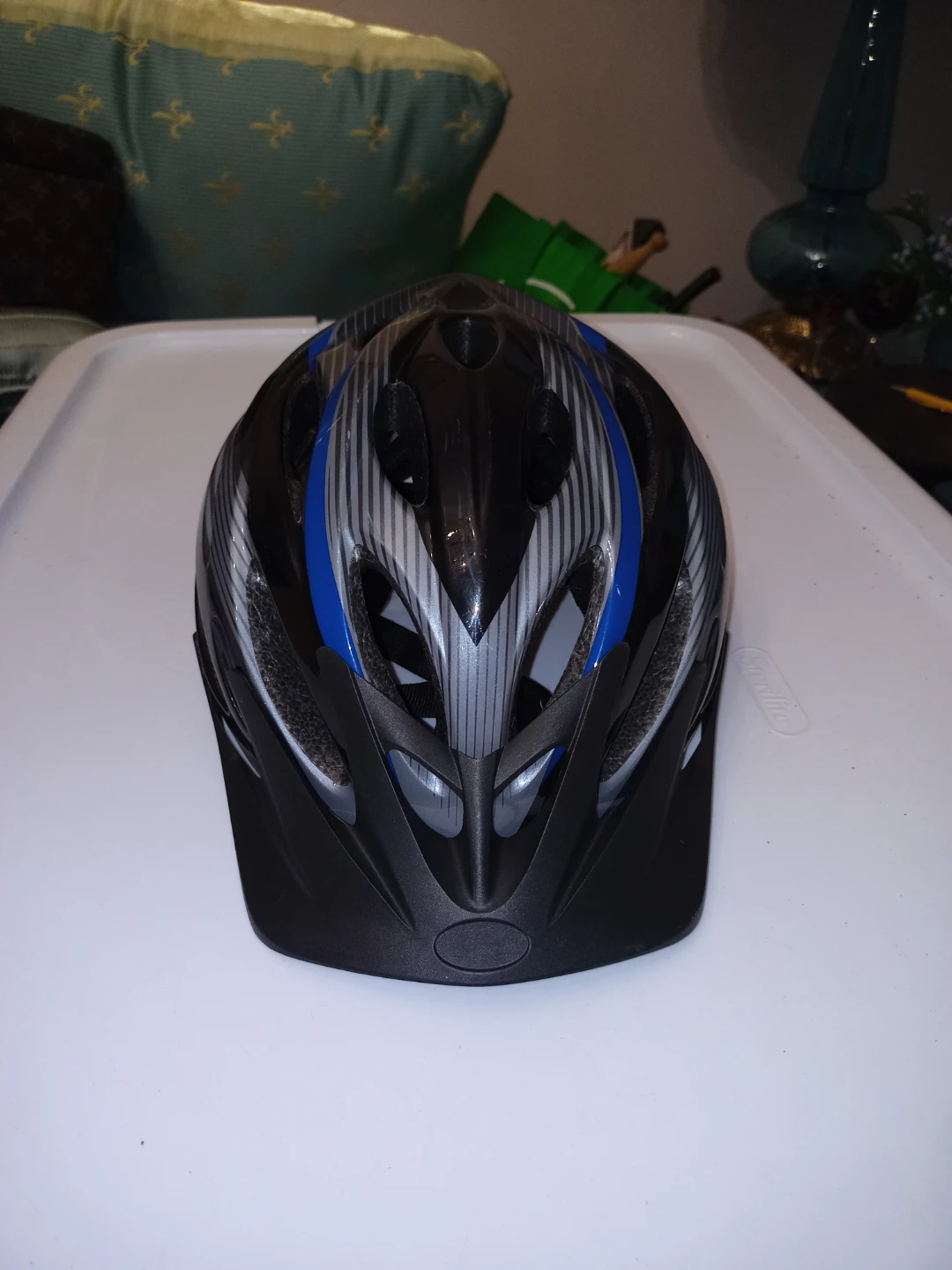 BELL Explorer Adult Bicycle Helmet - Size 53 - 60cm - photo 2
