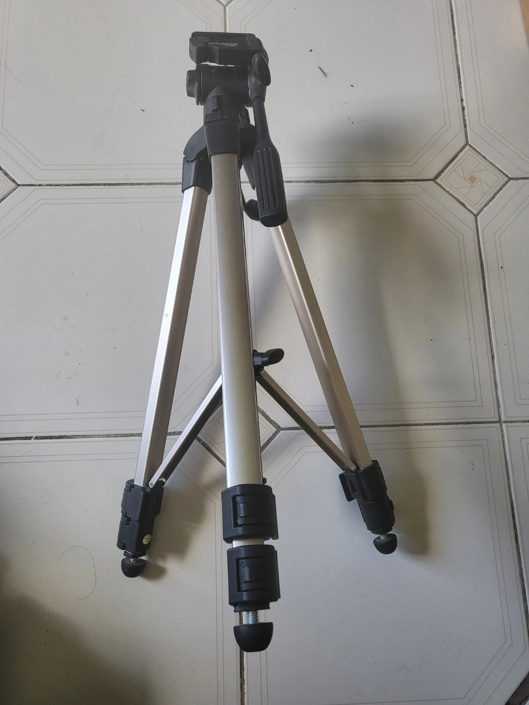 Sunpak 9001 UT Camera Tripod - photo 2