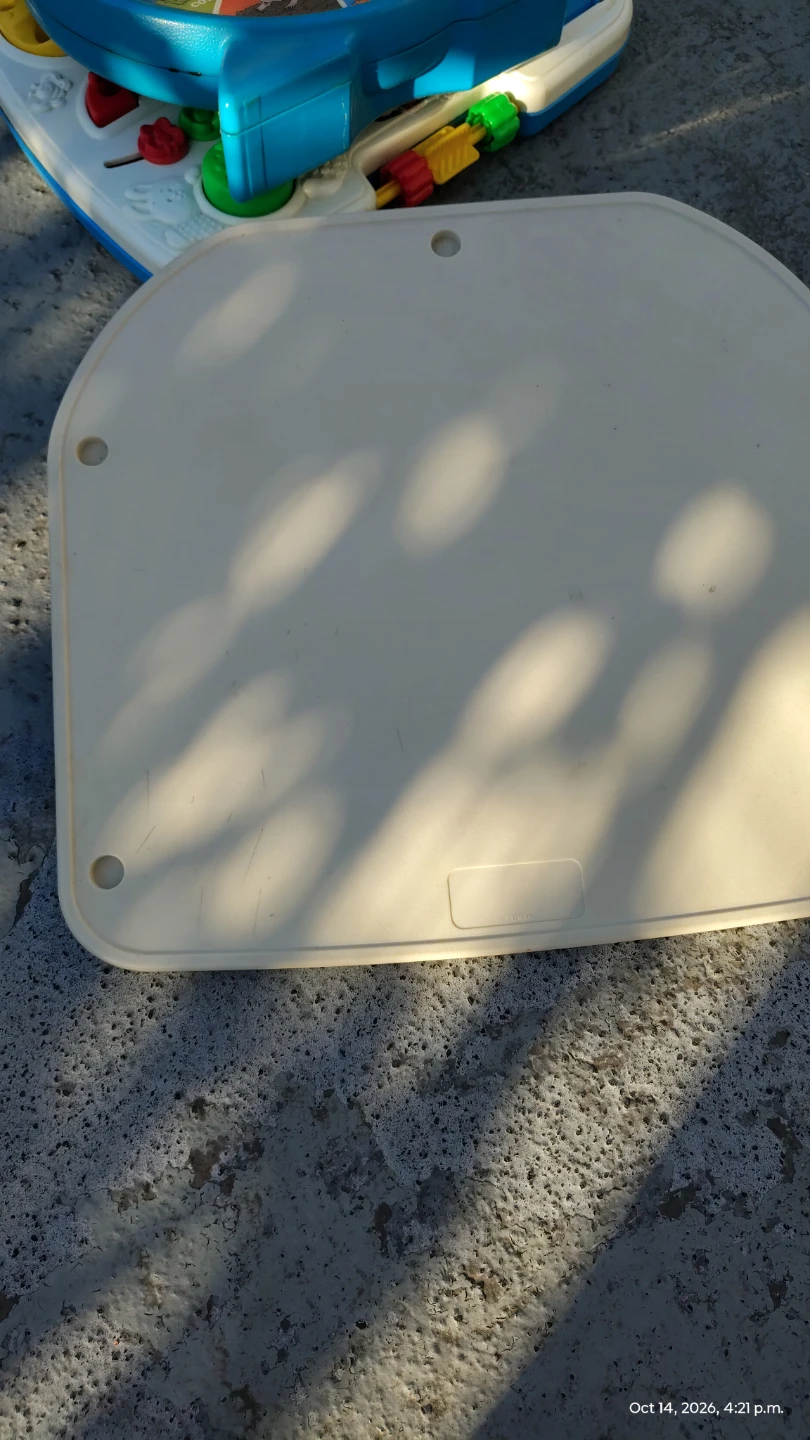 Adjustable appliance riser base - photo 2