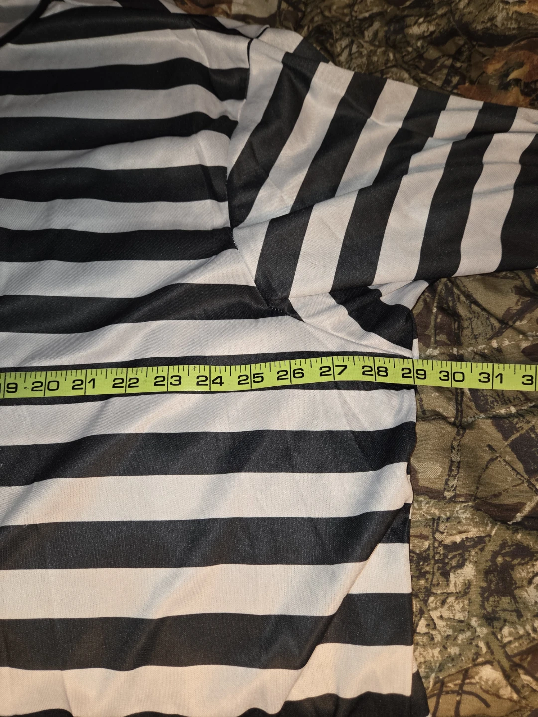 Male Prisoner: 235629 Costume in a Men's 2XL w/ Vintage Cuffs - photo 4