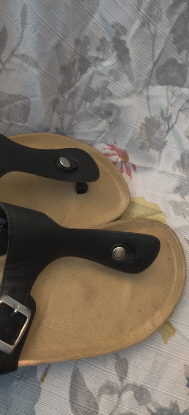 mySTYLE Black Thong Sandals Size 10 - photo 5