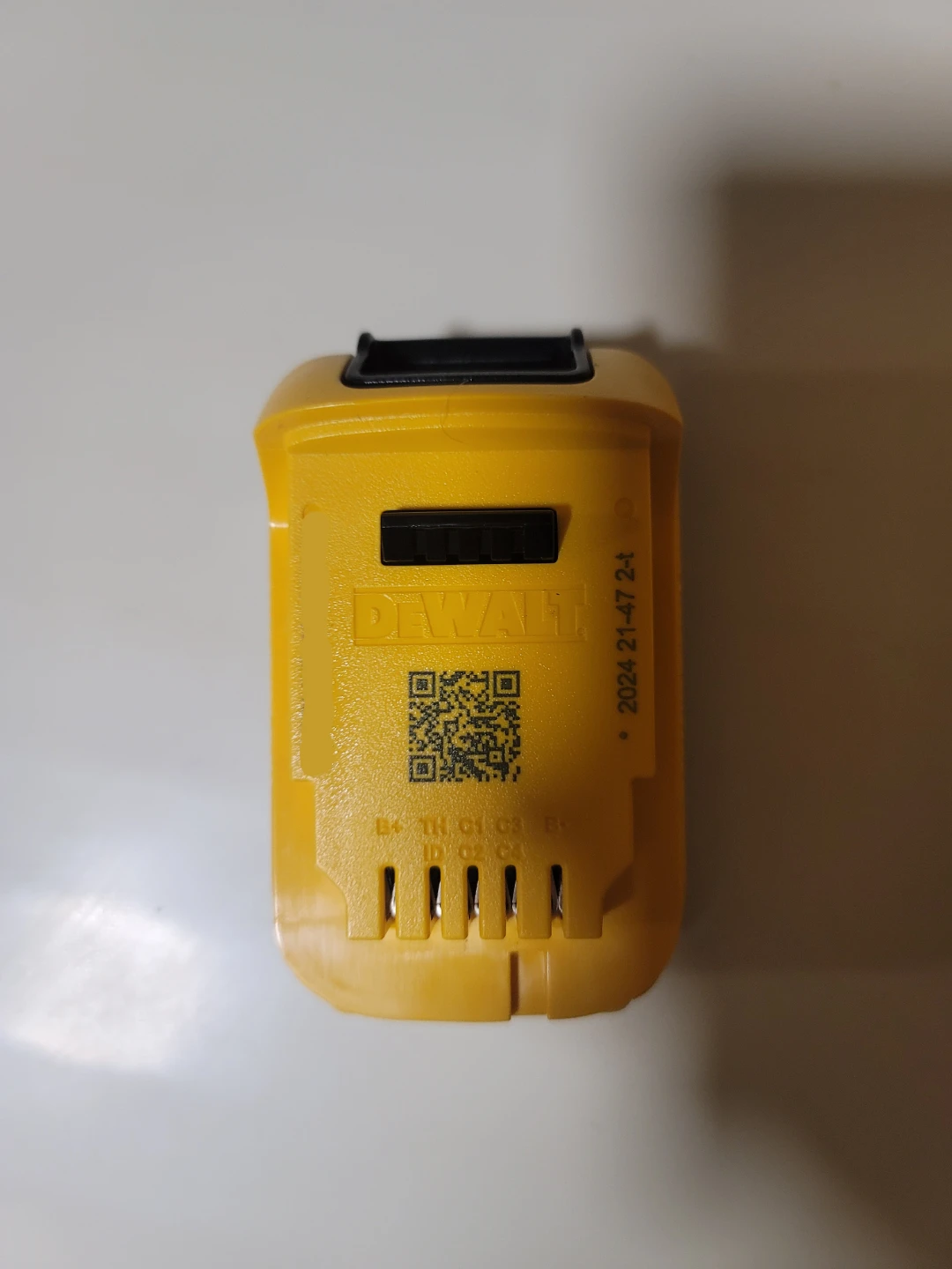 DeWalt 20V Max XR Powerstack Battery Pack DCBP034 - photo 2