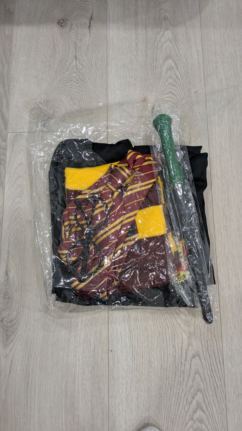 Gryffindor Costume Set - photo 3