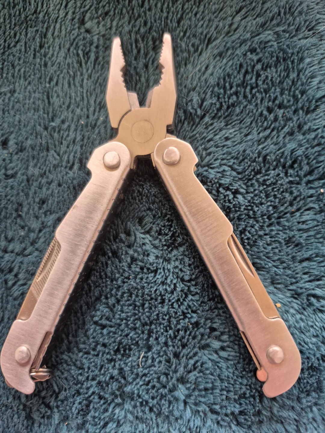 Multi-Tool with Integrated Ruler - photo 3