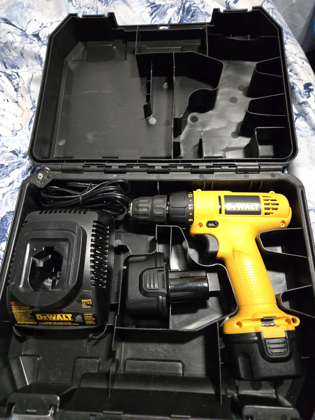DeWalt Cordless Drill - photo 4
