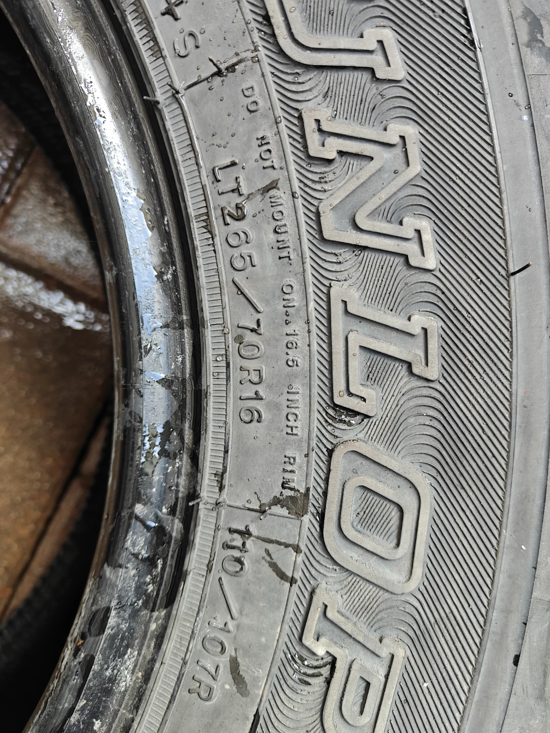 Dunlop Radial Rover Tire LT265/70R16