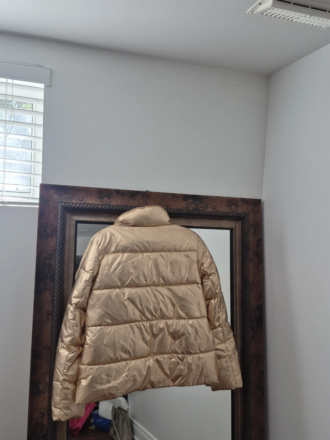 J.Crew metallic gold puffer jacket - photo 2