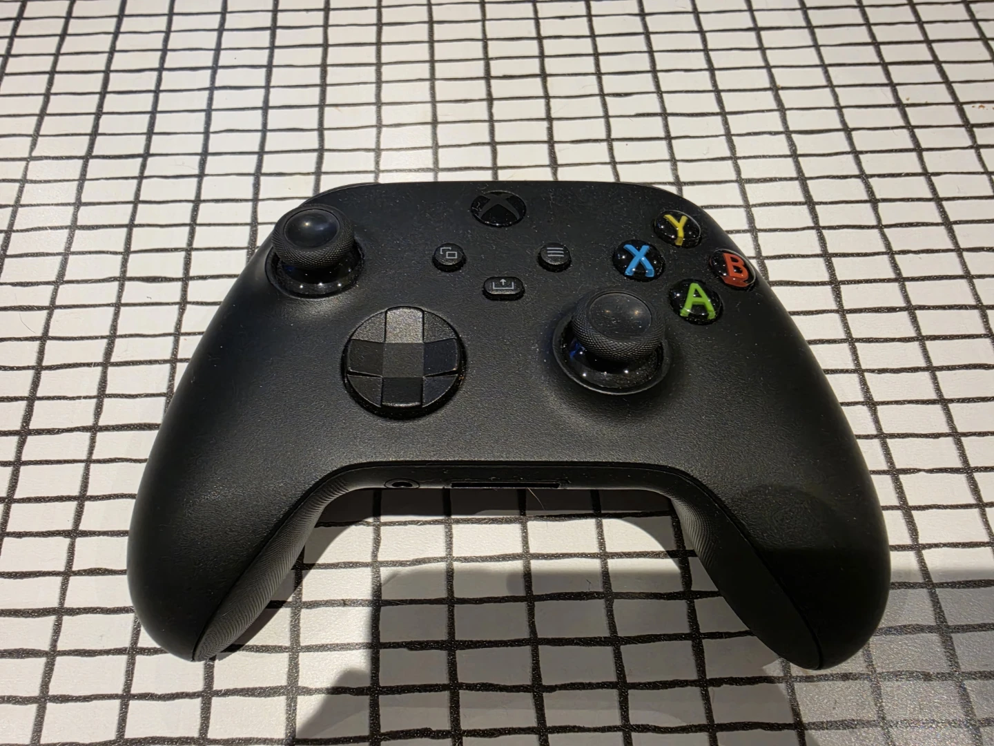 Xbox Series X Console and Controller - photo 2