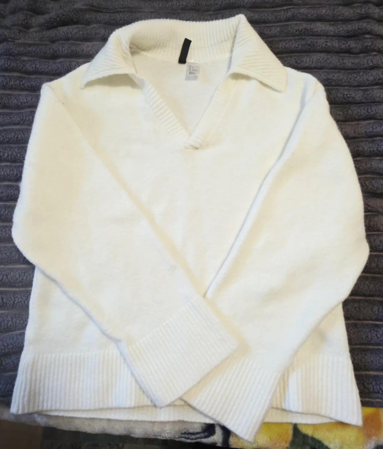 H&M Divided White Collar Sweater - photo 5