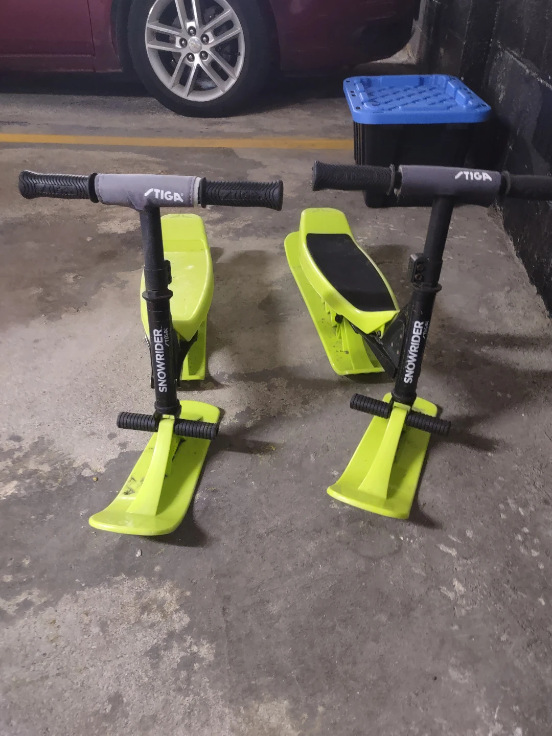 Two Stiga Snowrider Sleds $20  each  or 2 for $30 - photo 3