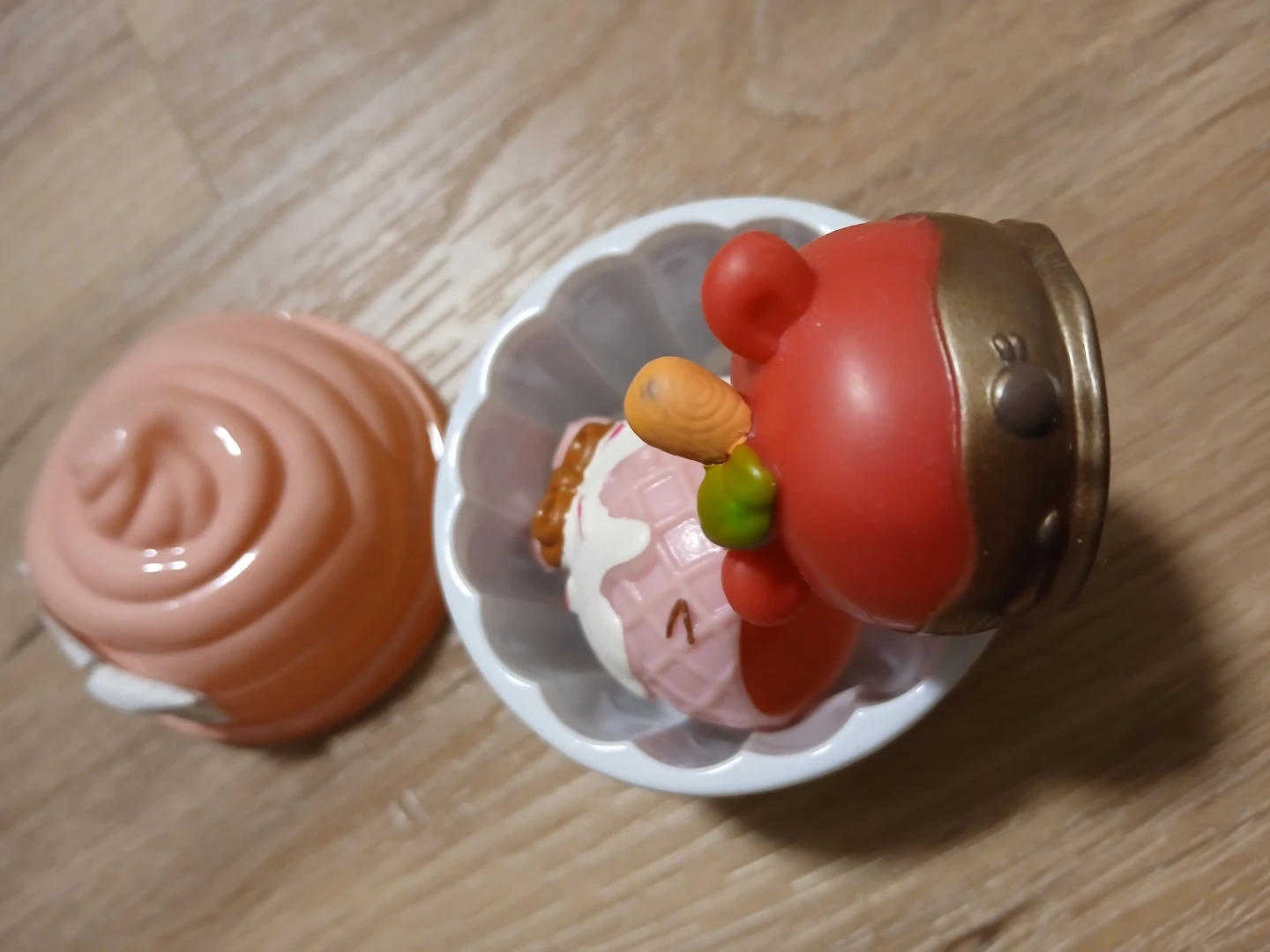 Cupcake Surprise Scented Doll