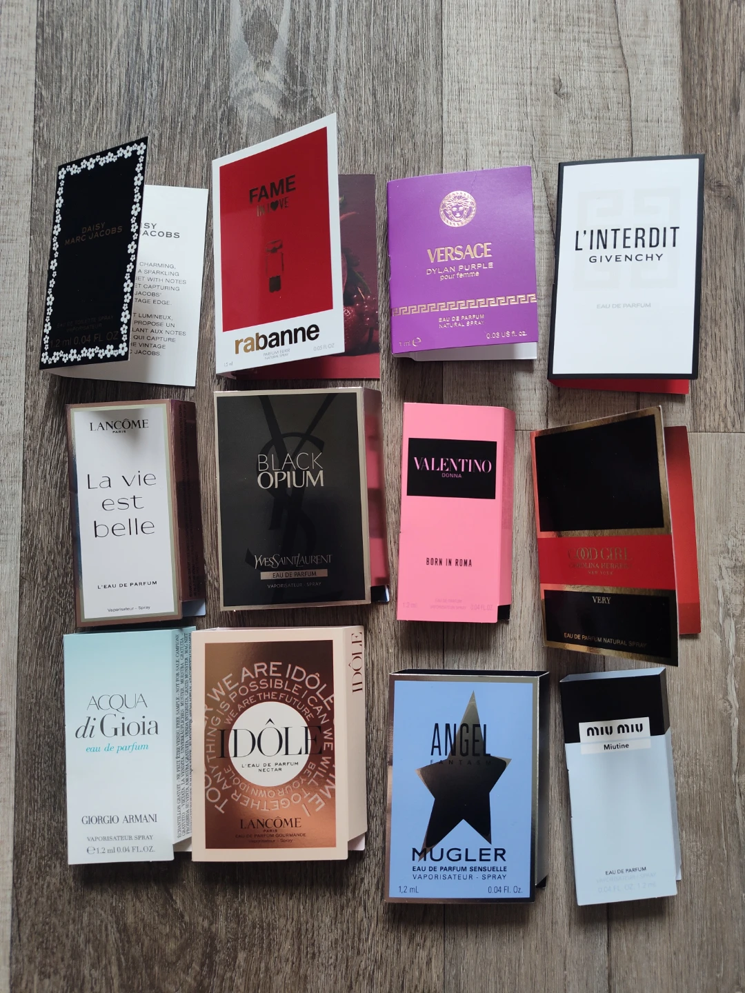 BN perfume sample lot for woman 12pcs for $15
