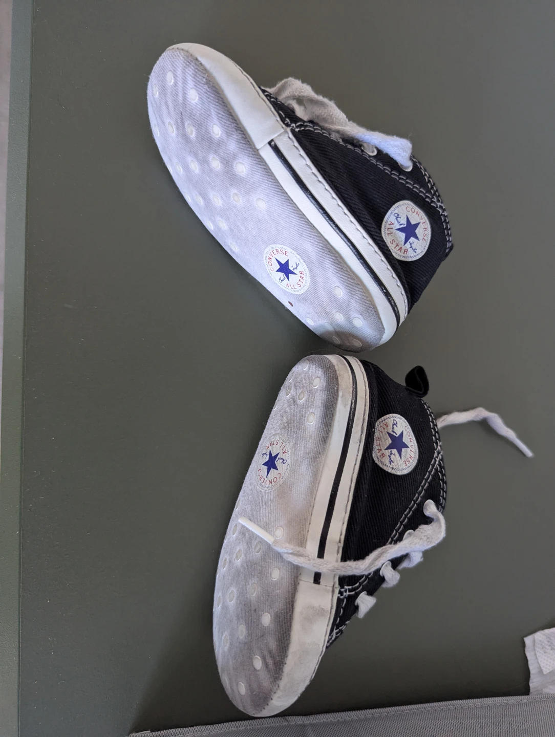 Converse All Star Crib Shoes Size 4 - photo 3
