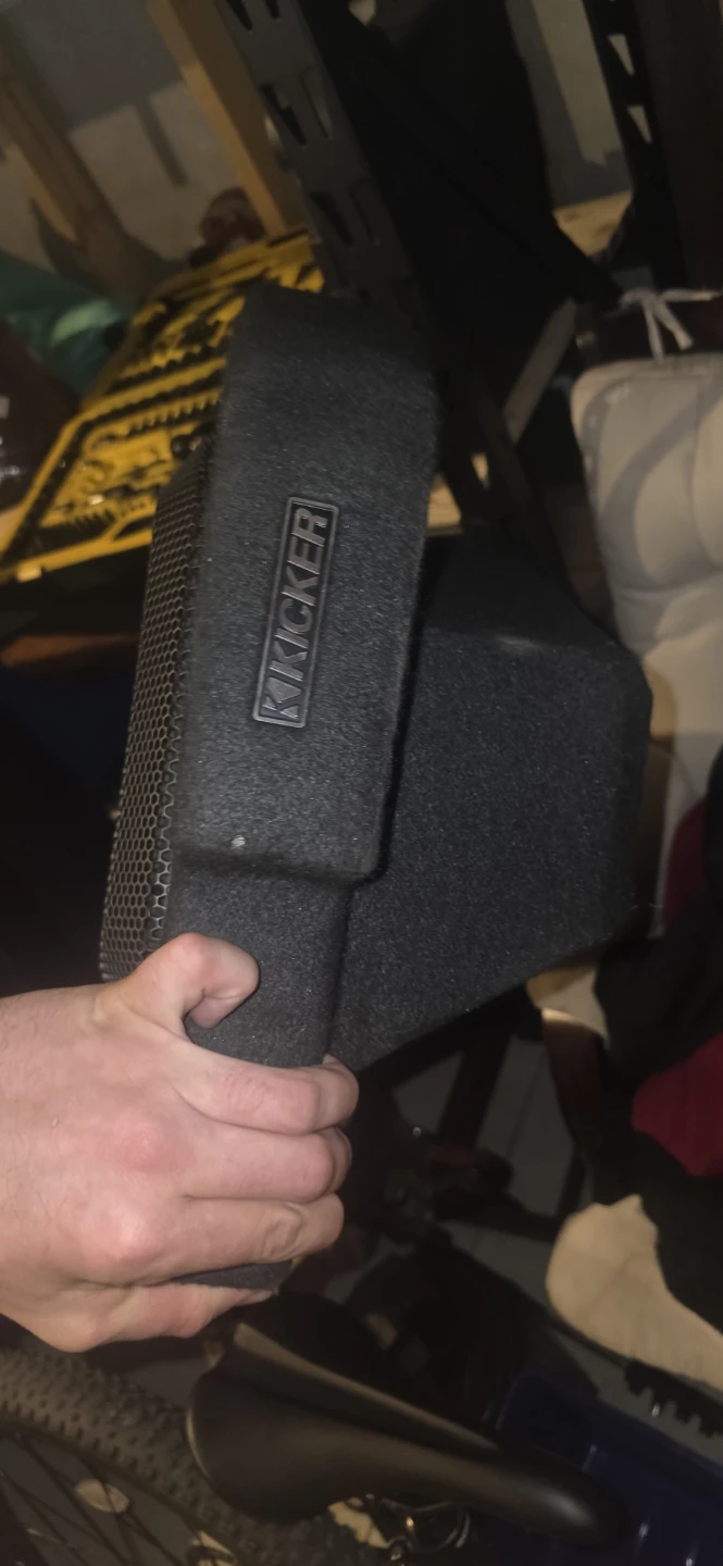 Dual 10s kicker l7ts - photo 3