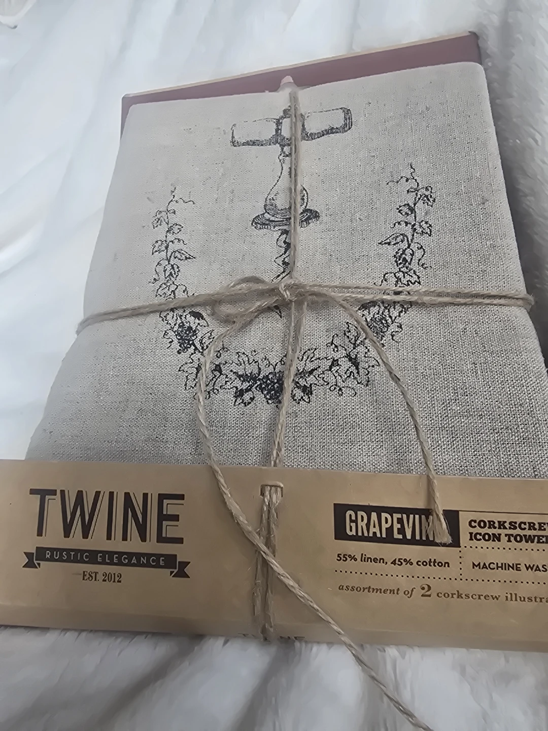 2 Linen Tea Towels Gift Set- Grapevine Corkscrew Icon