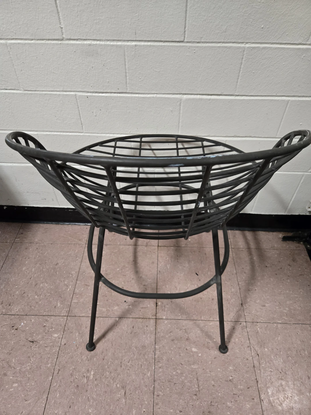 Vintage Mid Century Wrought Iron Hoop Chair - photo 5