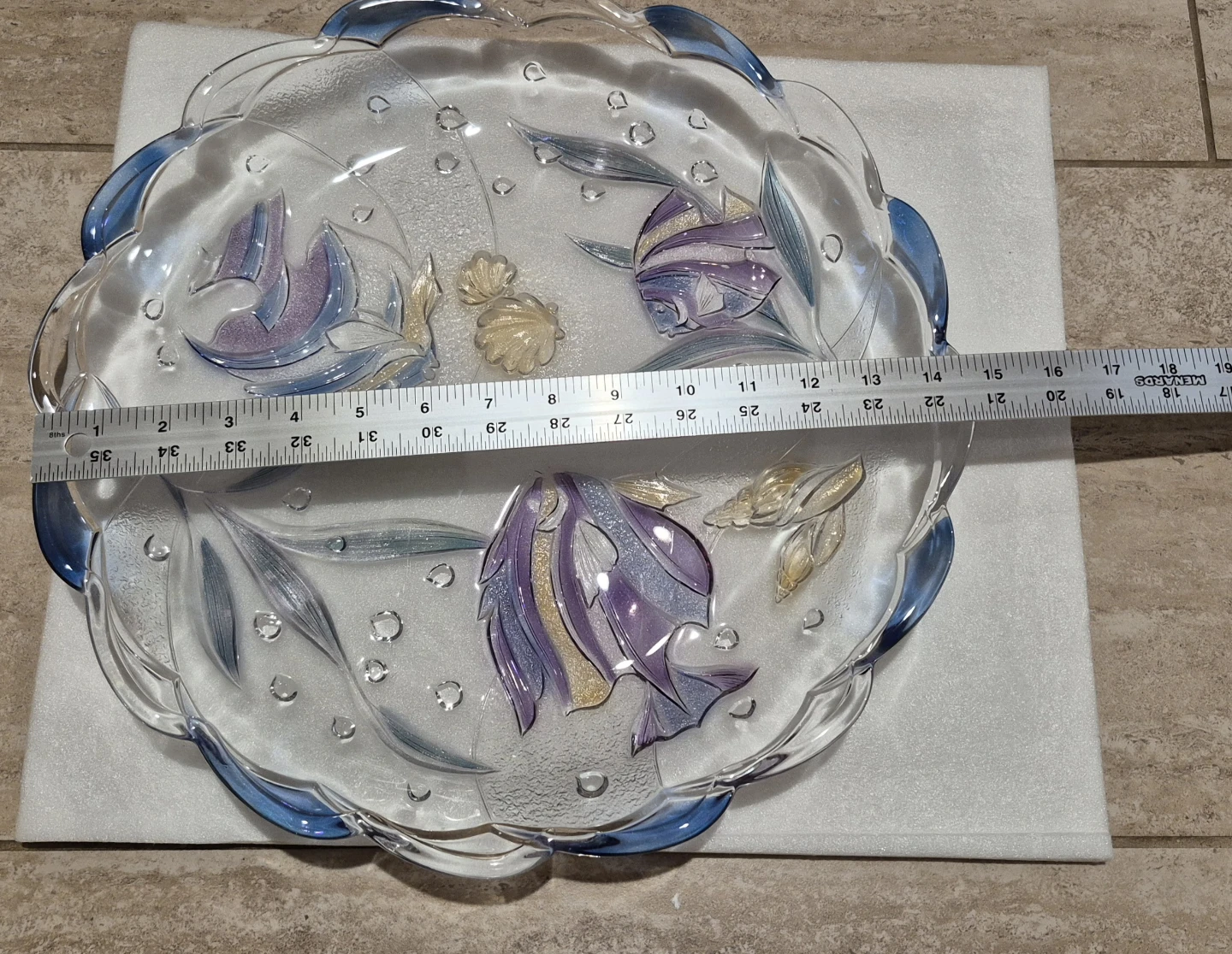 Decorative Glass Serving Plate with Fish Motif (Skokie)
