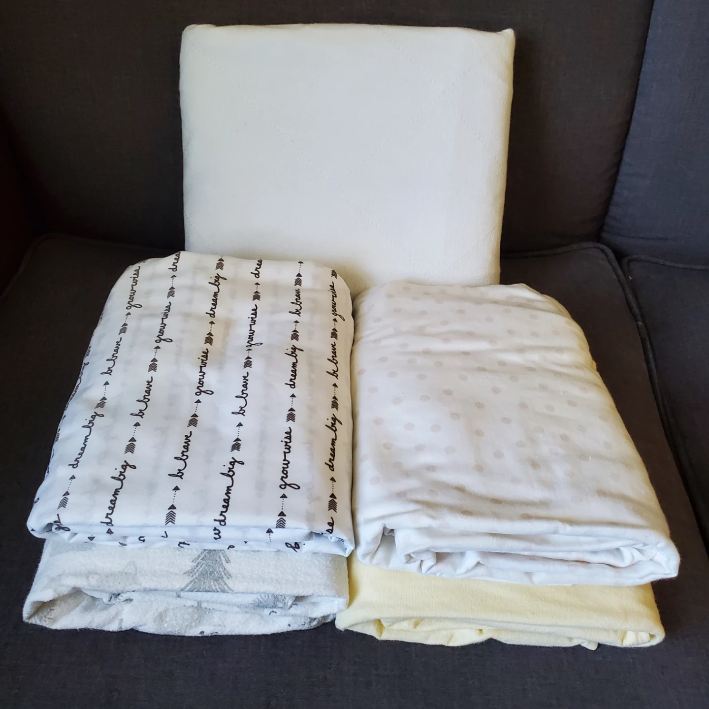 IKEA Crib with Mattress and Sheets - photo 5