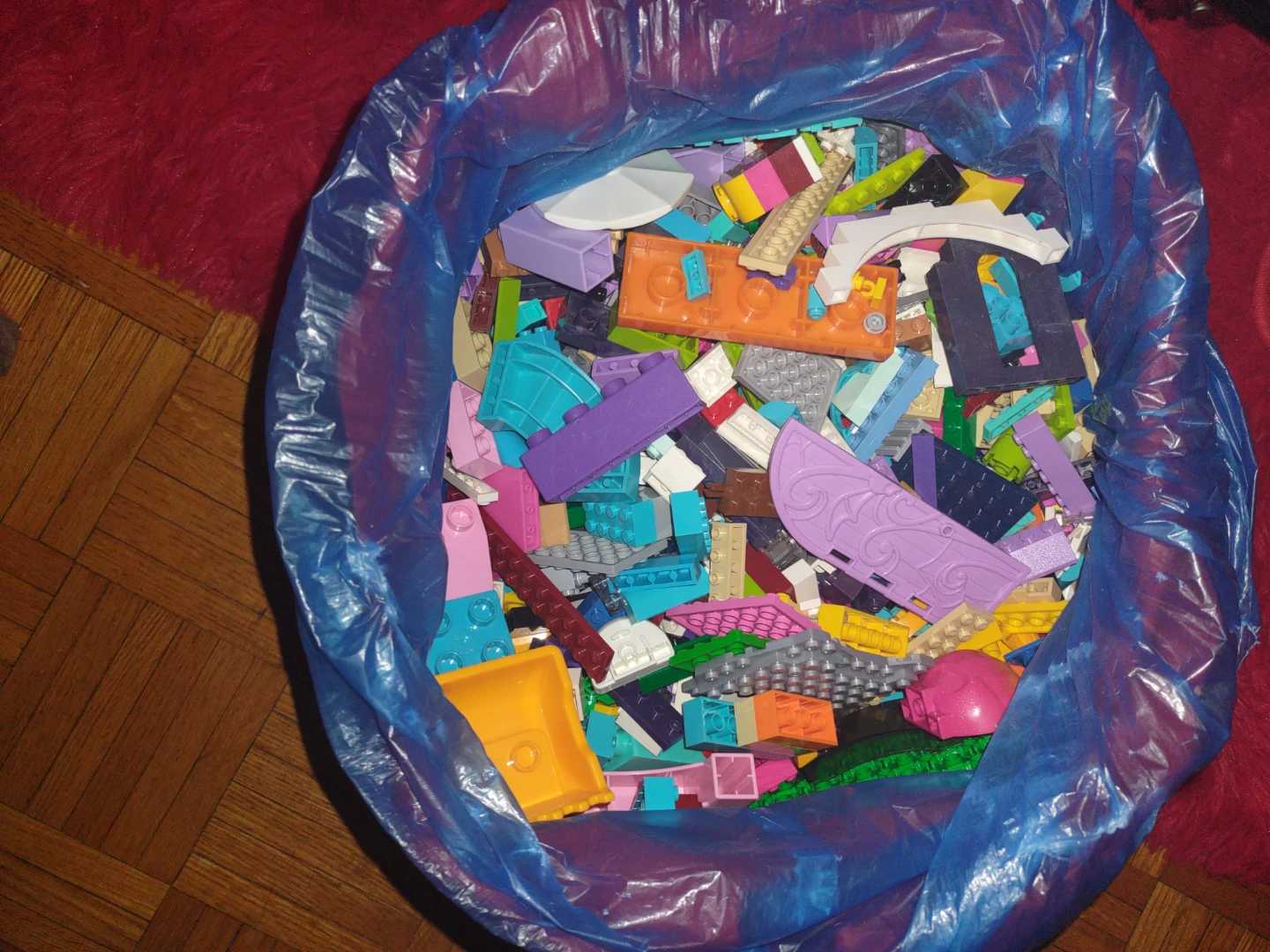 Large Assortment of LEGO Bricks . Come today price is 30$