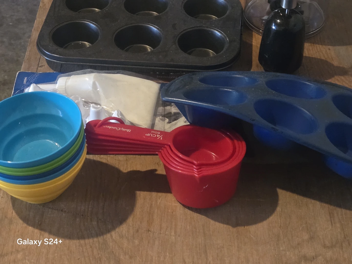 Baking Accessory and Kitchen Tool Bundle - photo 4